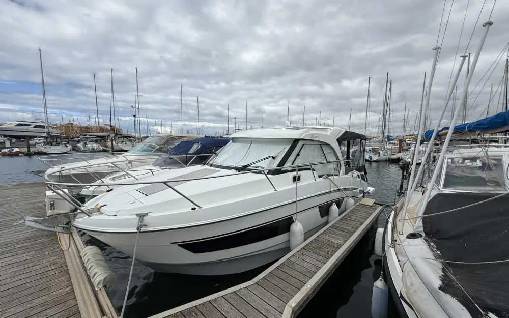 slider 5 Beneteau Antares 9 OB