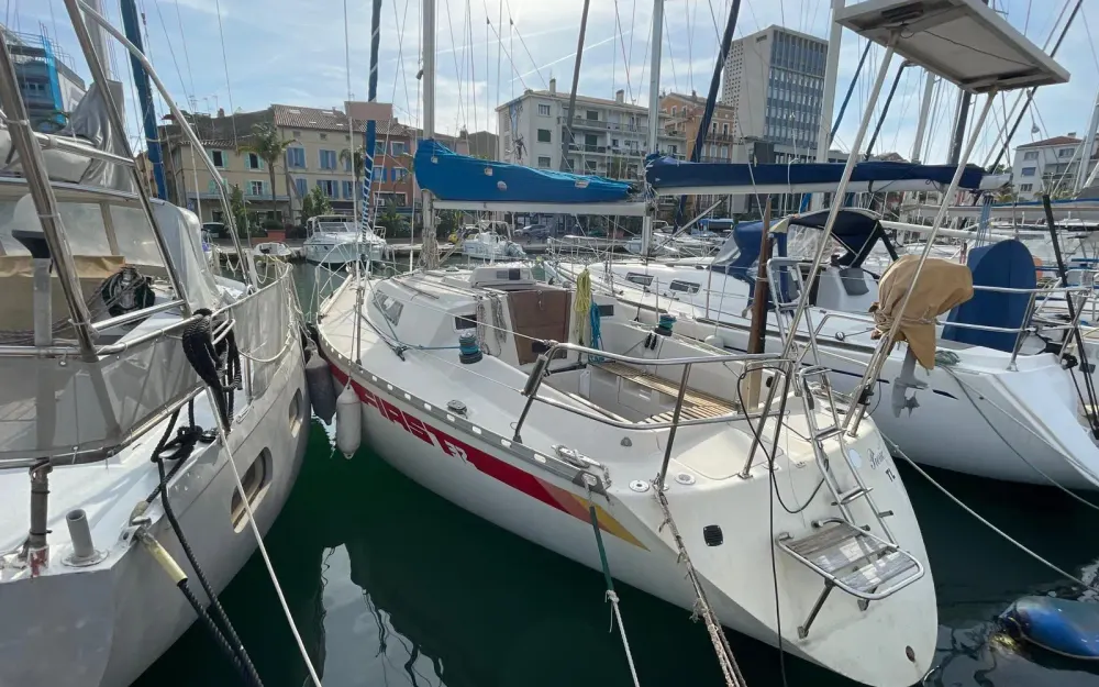 slider 0 Beneteau First 32