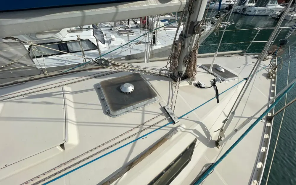 slider 9 Beneteau First 32
