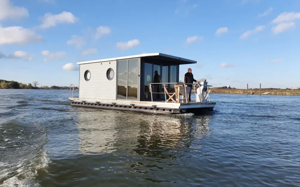 slider 0 La Mare Apartboat M