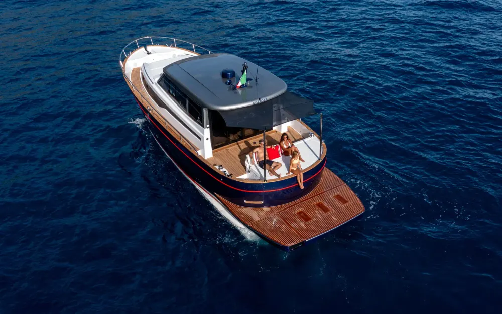 slider 4 Apreamare GOZZO 48 CABIN