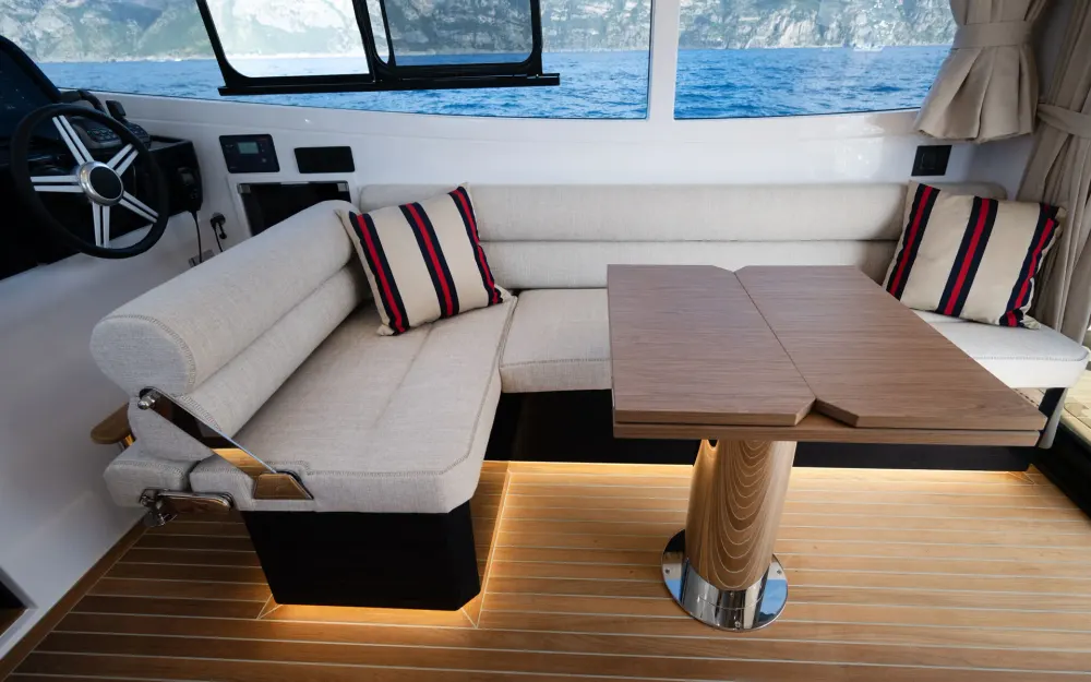 slider 14 Apreamare GOZZO 48 CABIN