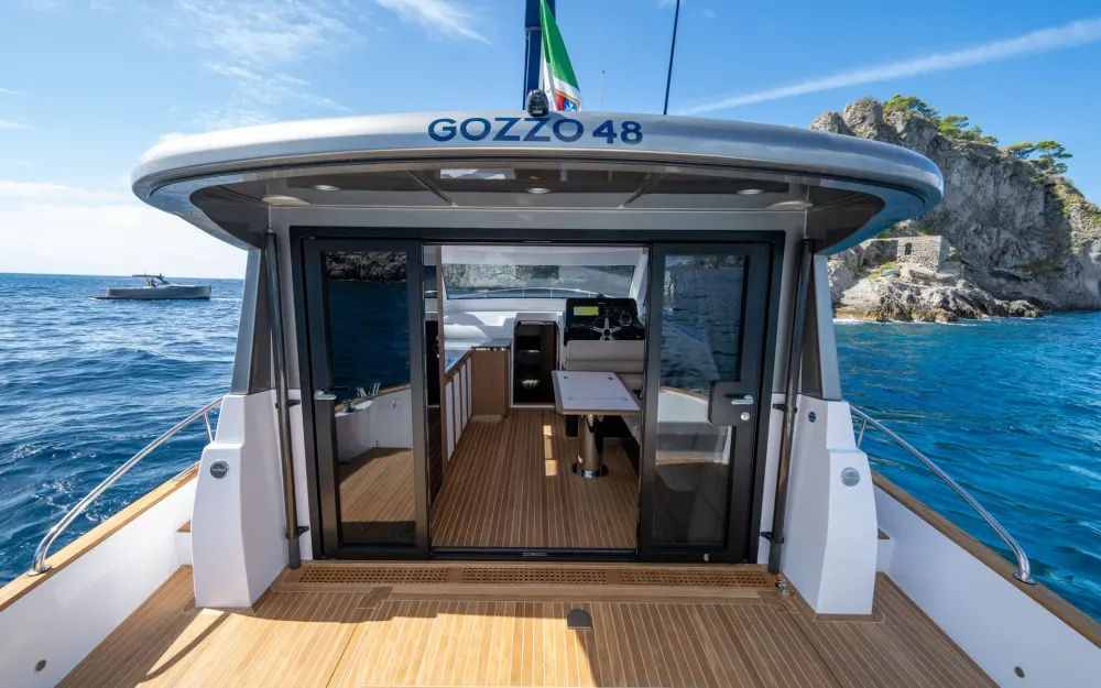 slider 12 Apreamare GOZZO 48 CABIN