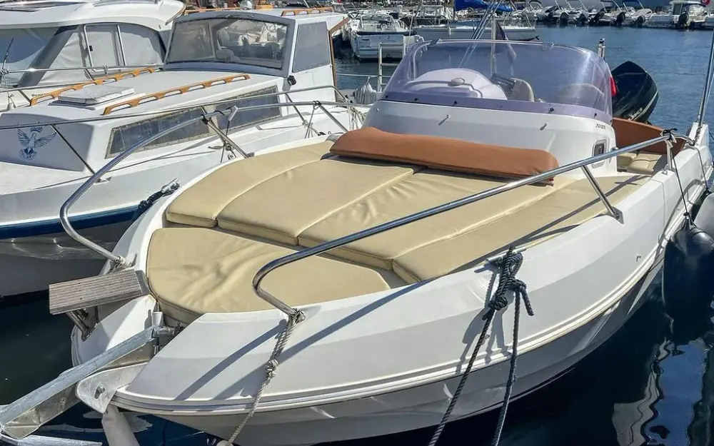 slider 6 Beneteau Flyer 750 Sun Deck