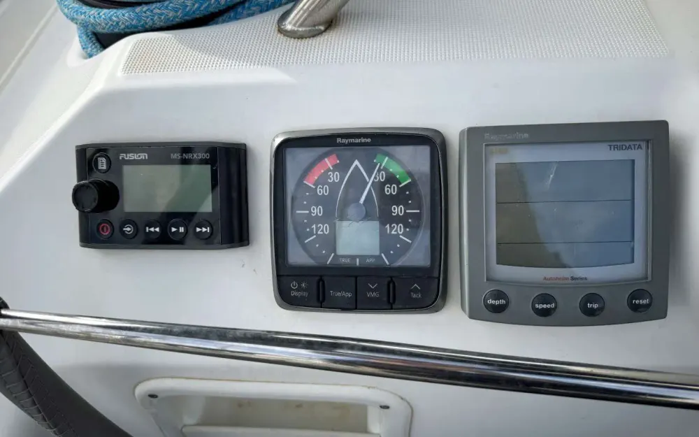 slider 11 Jeanneau Sun Odyssey 54 DS
