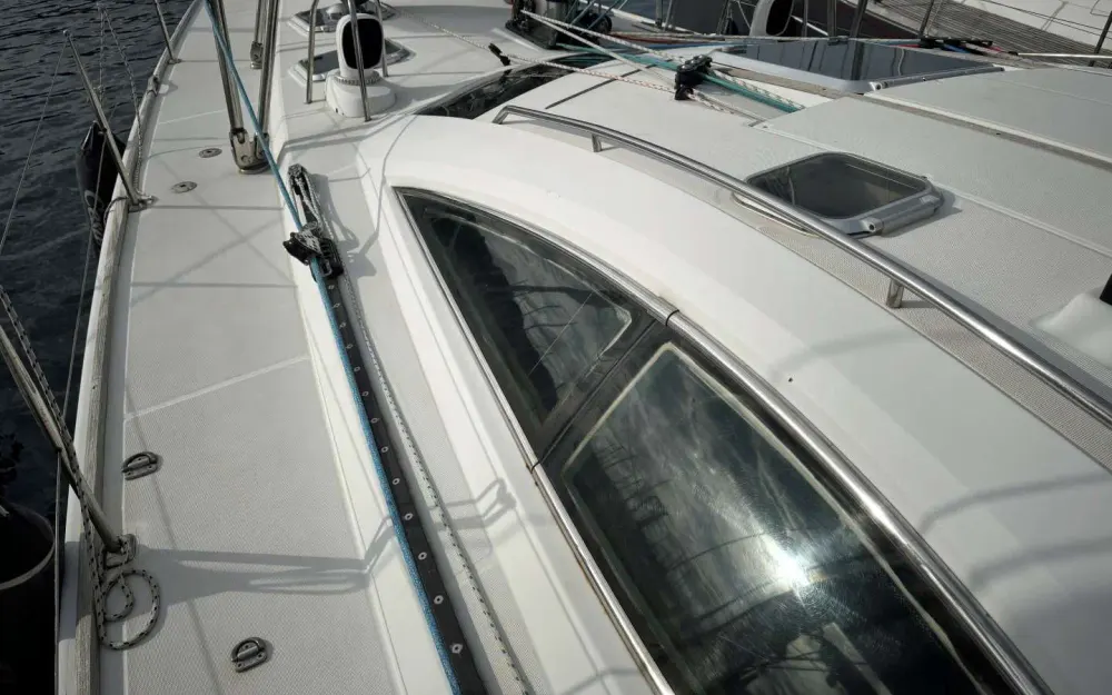 slider 23 Jeanneau Sun Odyssey 54 DS