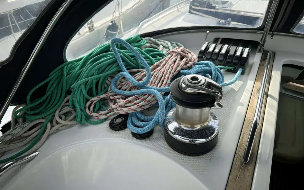 slider 42 Jeanneau Sun Odyssey 54 DS