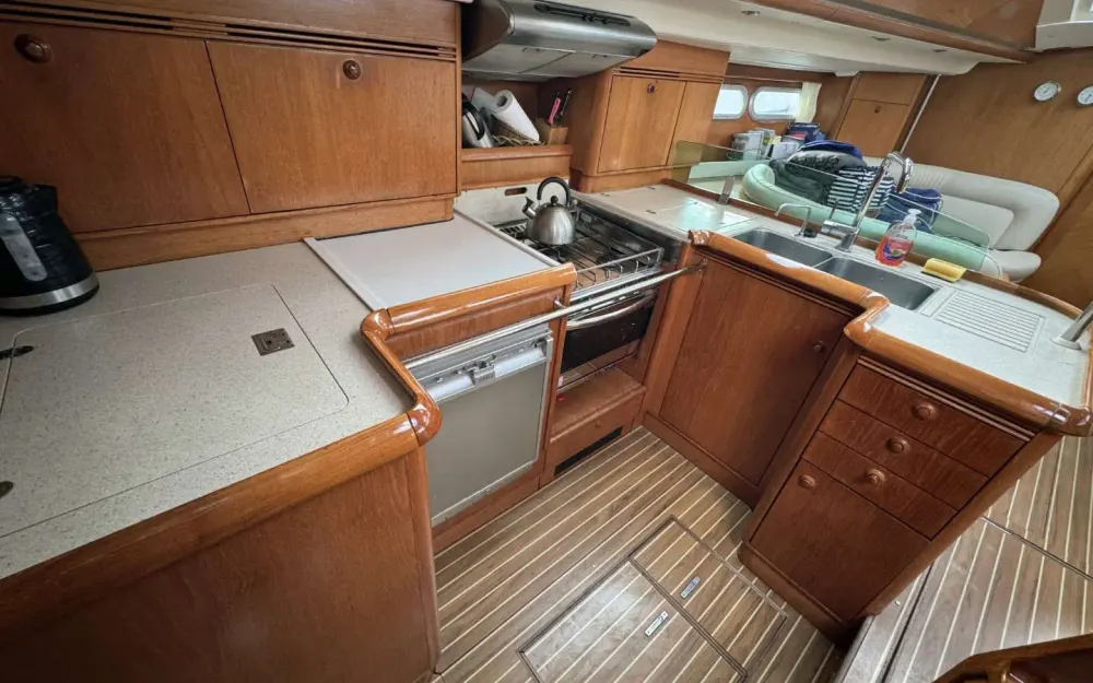 slider 47 Jeanneau Sun Odyssey 54 DS