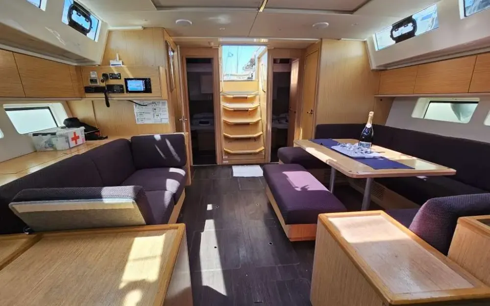 slider 15 Bavaria C57