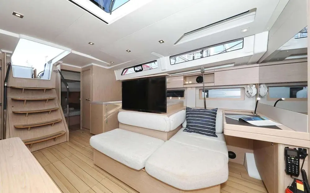 slider 14 Beneteau Oceanis 51.1