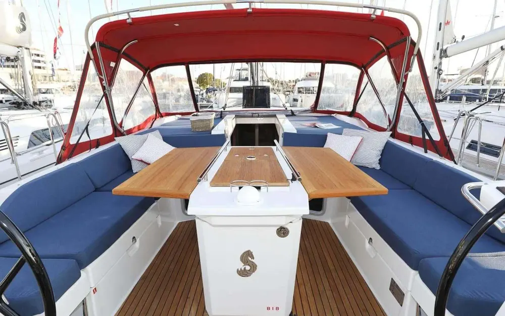 slider 19 Beneteau Oceanis 51.1