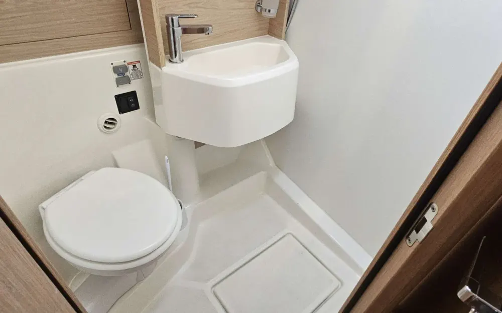 slider 8 Beneteau Oceanis 51.1