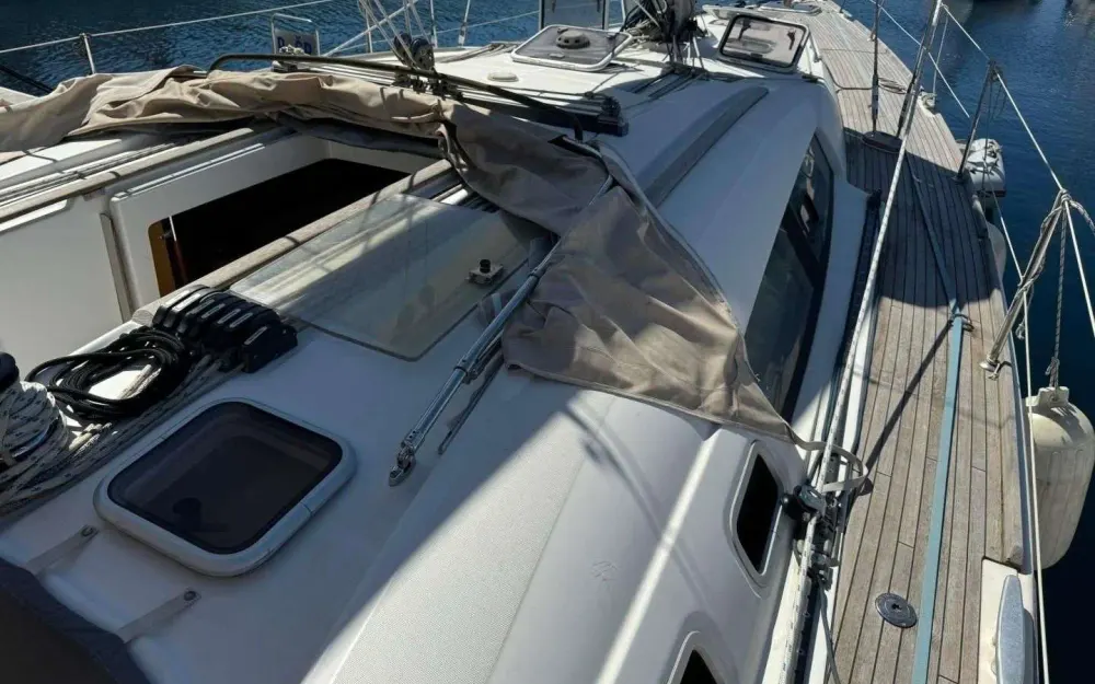 slider 3 Beneteau Oceanis 50