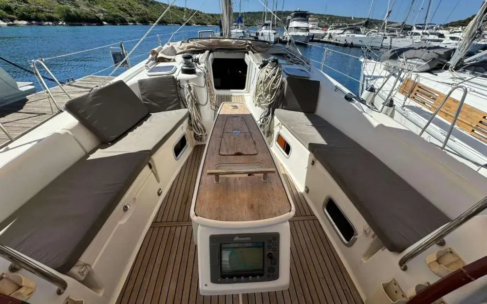 slider 7 Beneteau Oceanis 50