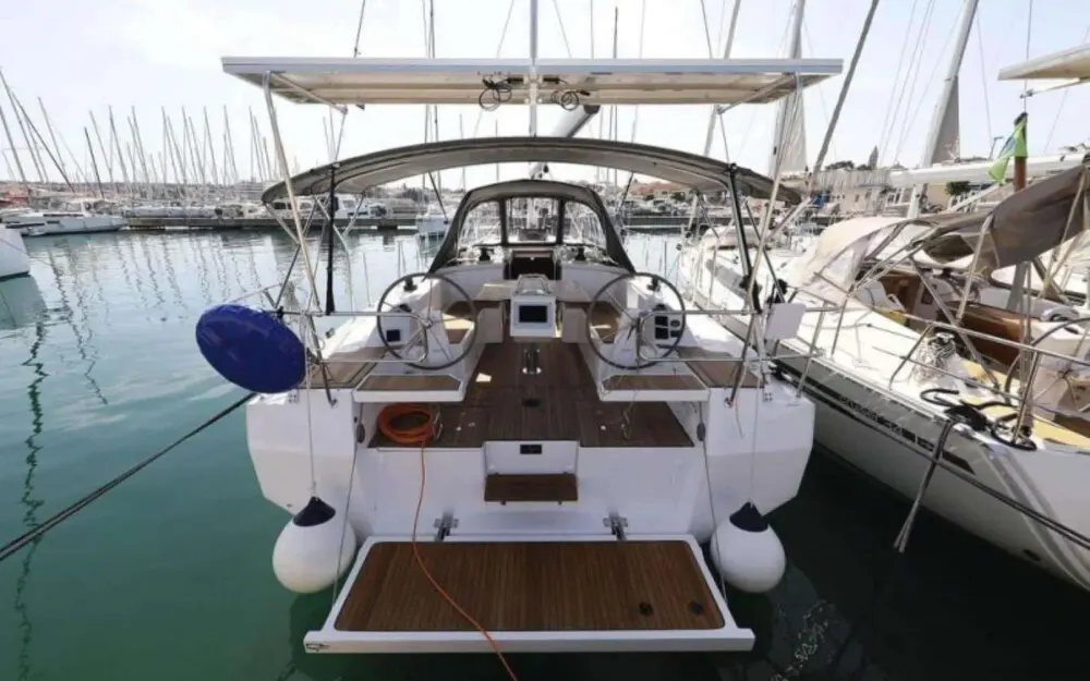 slider 0 Bavaria C38