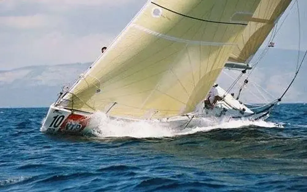 slider 0 Beneteau First 40.7