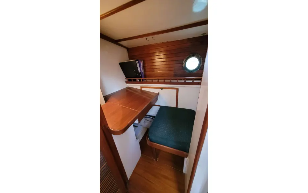 slider 42 Vagabond  47