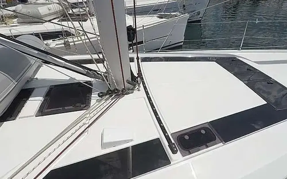 slider 15 Beneteau Oceanis 46.1