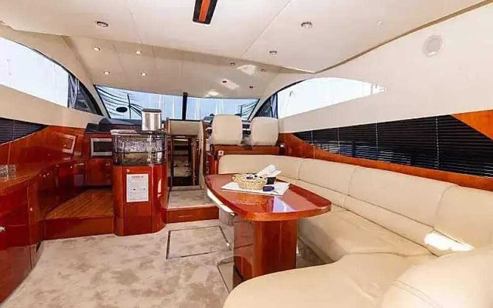 slider 35 Fairline Phantom 50