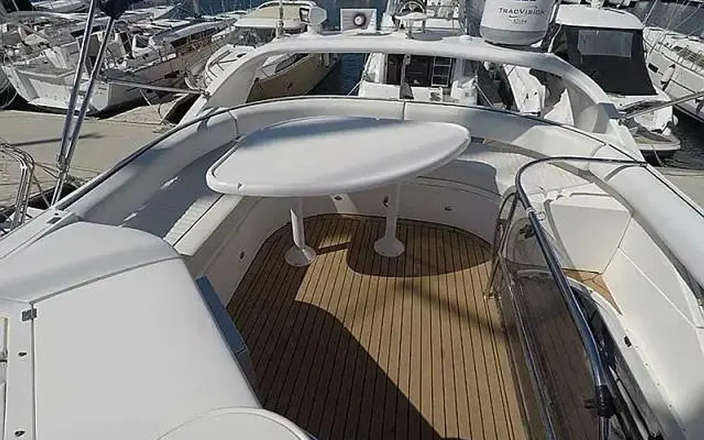 slider 38 Fairline Phantom 50