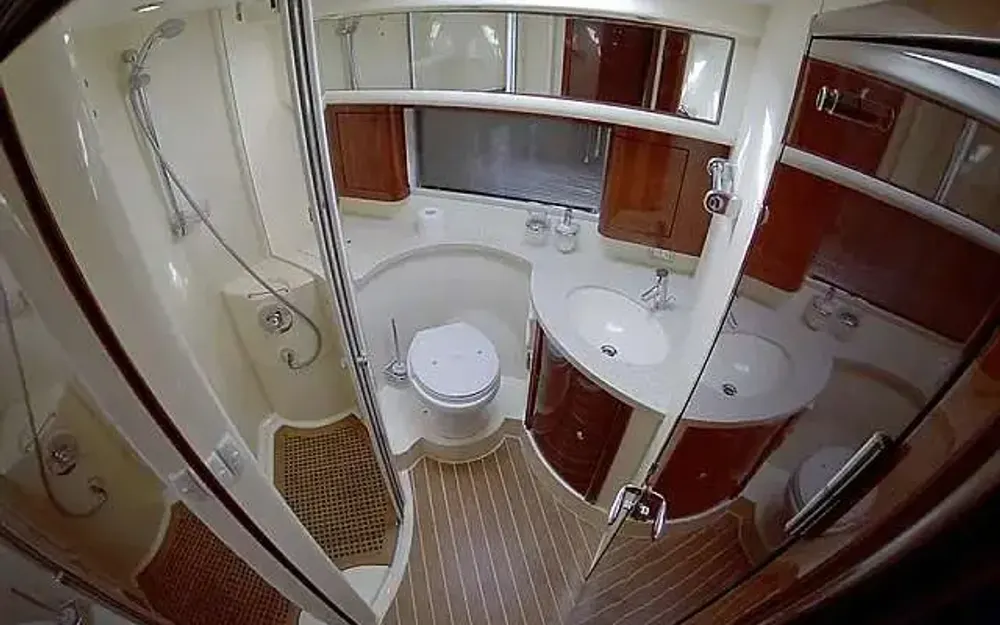 slider 44 Fairline Phantom 50