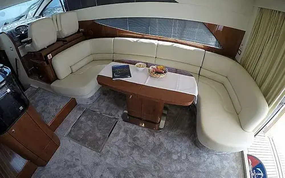 slider 6 Fairline Phantom 50