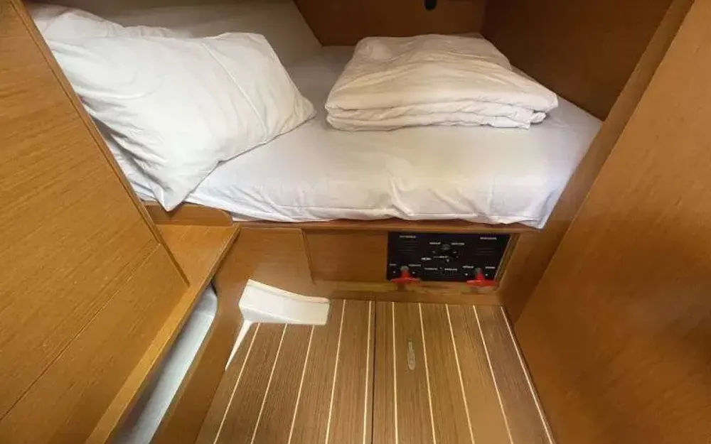 slider 15 Jeanneau Sun Odyssey 36 i