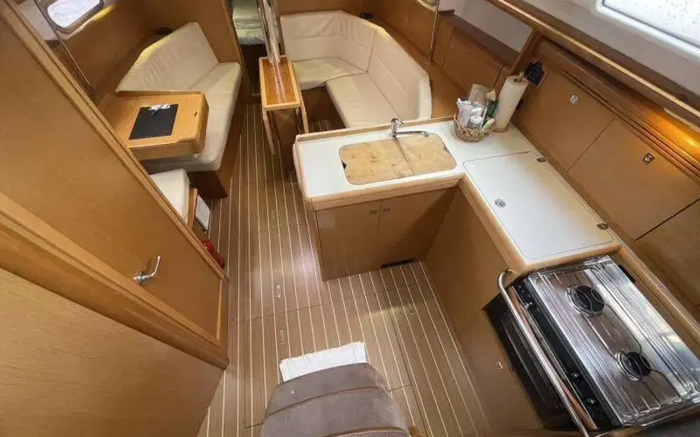 slider 19 Jeanneau Sun Odyssey 36 i