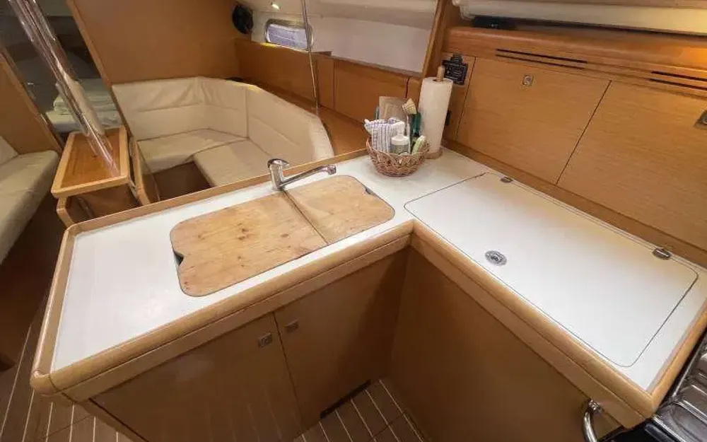 slider 8 Jeanneau Sun Odyssey 36 i
