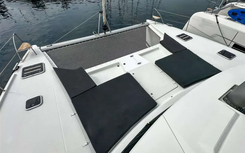 slider 6 Fountaine Pajot Saba 50