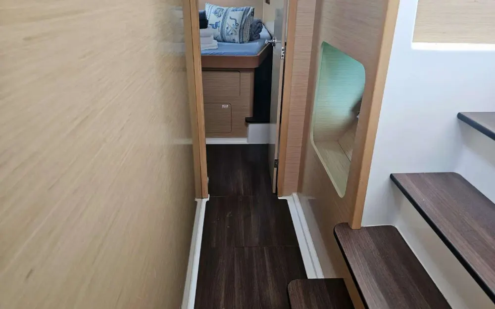 slider 34 Lagoon  400