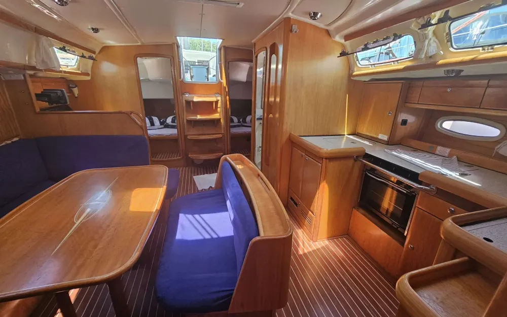 slider 12 Bavaria Cruiser 46
