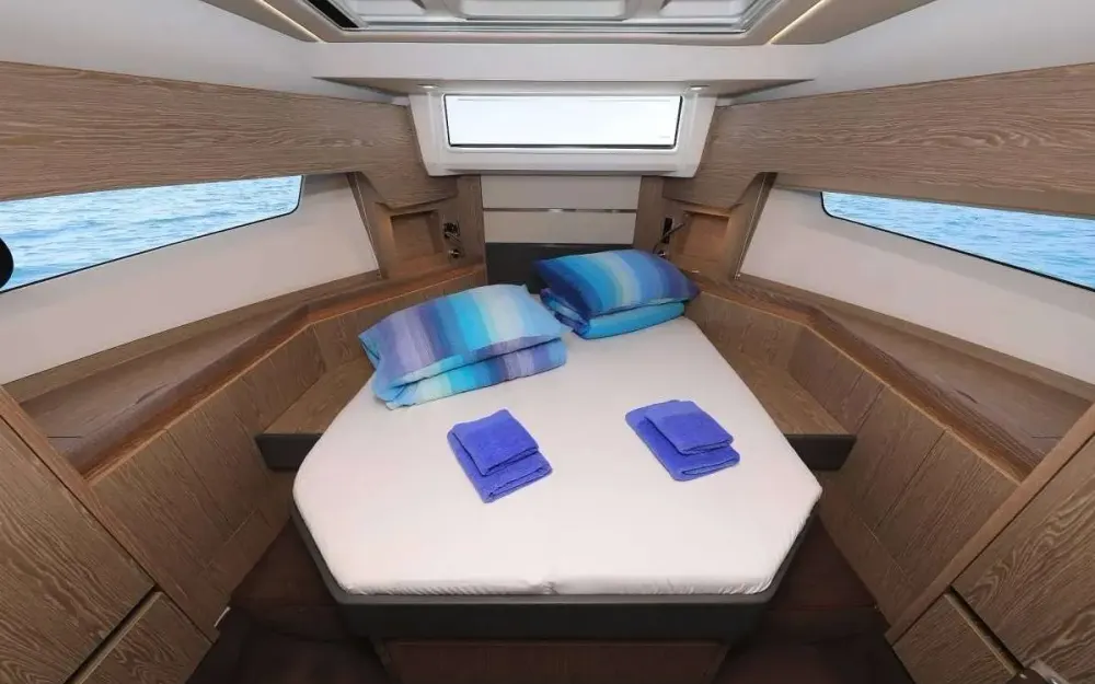 slider 15 Sealine  F430