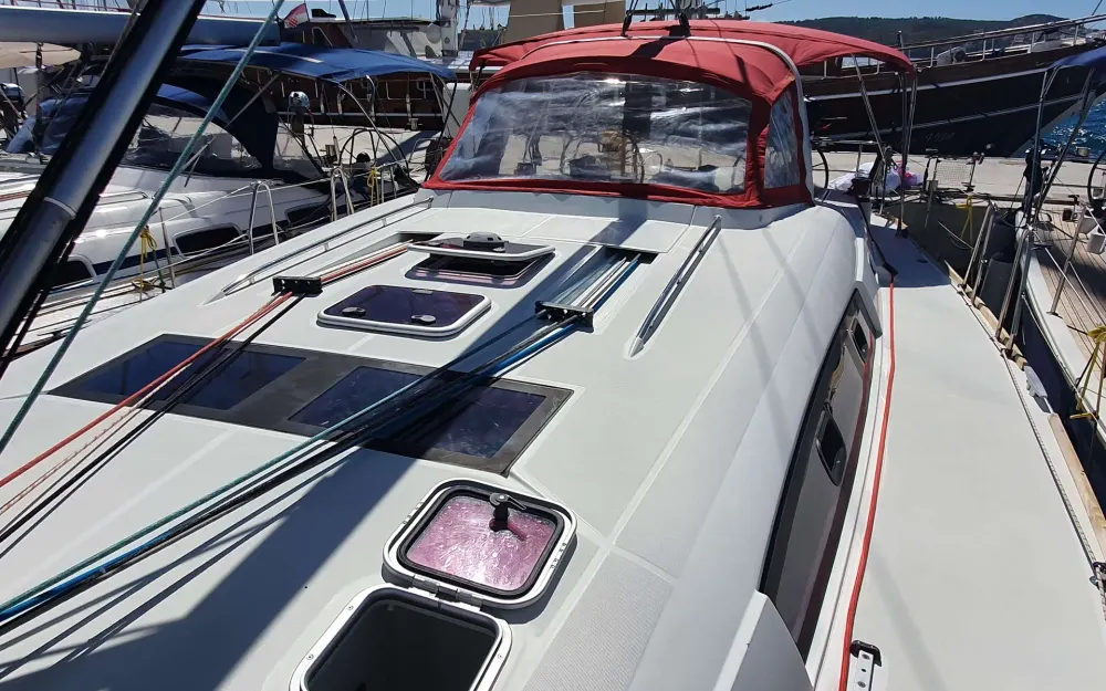 slider 6 Beneteau Oceanis 50