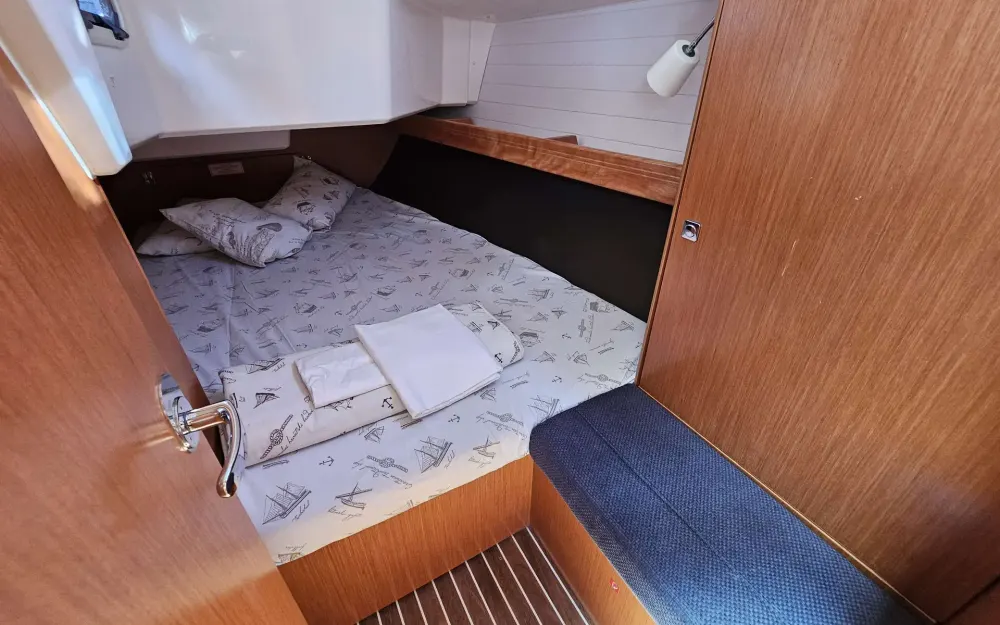 slider 15 Bavaria  37 Cruiser
