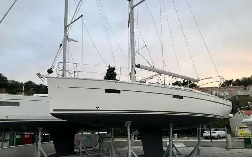 slider 17 Bavaria  37 Cruiser