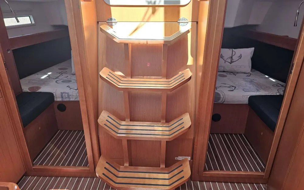slider 12 Bavaria  37 Cruiser