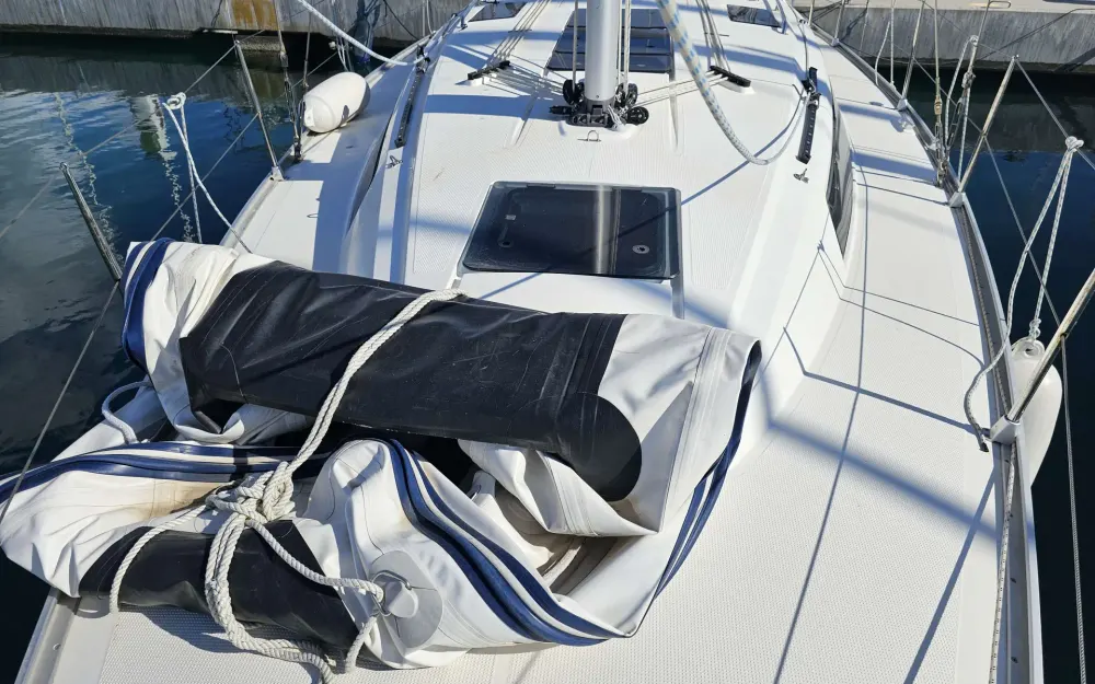 slider 3 Bavaria  37 Cruiser