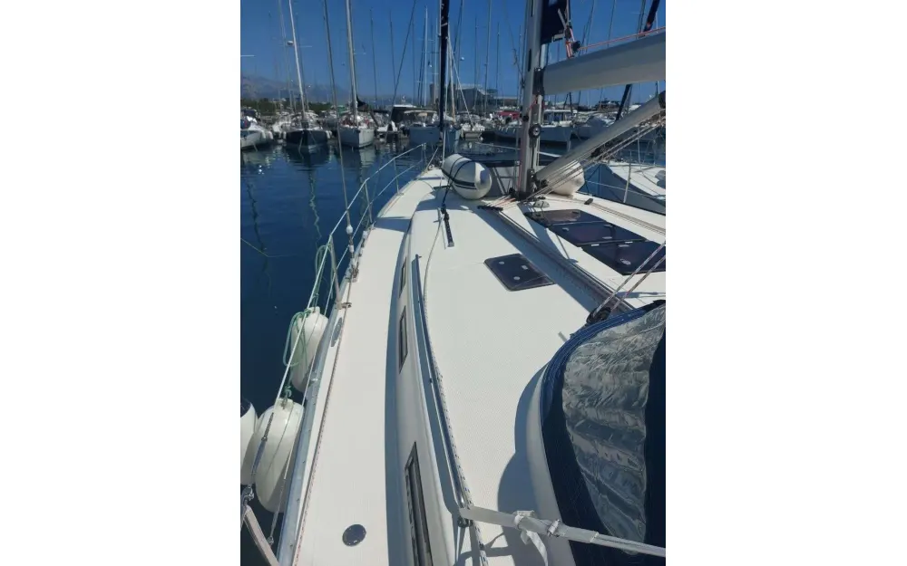 slider 2 Bavaria Cruiser 45