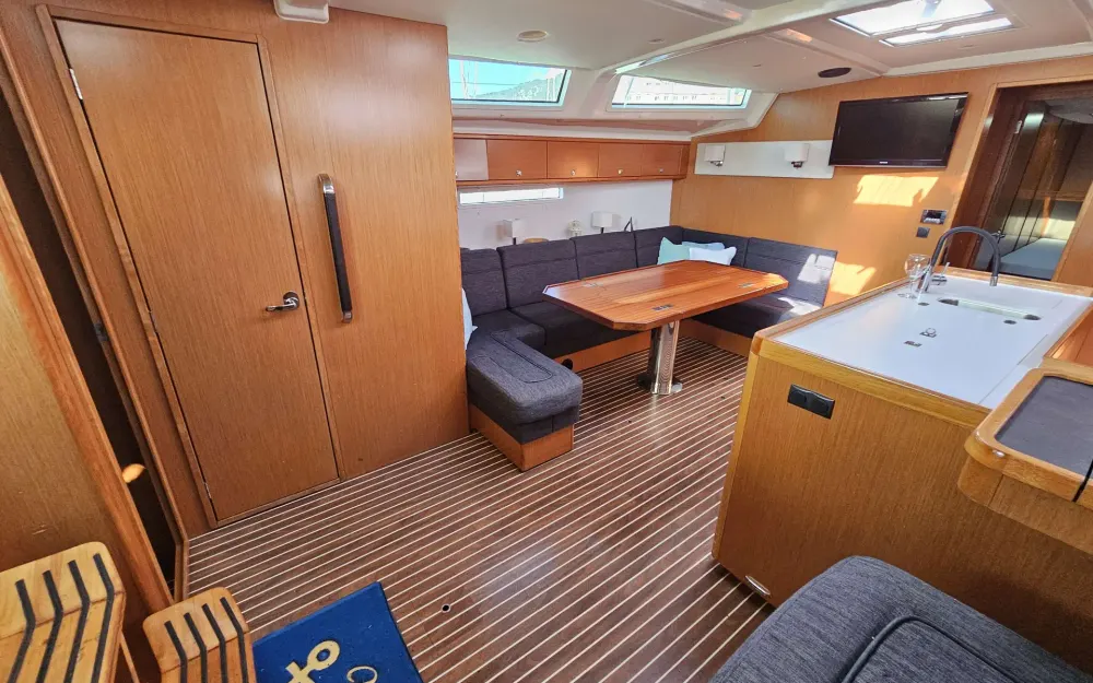 slider 22 Bavaria  56 Cruiser