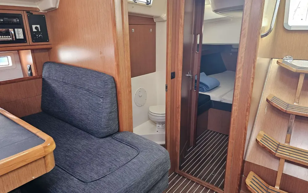 slider 2 Bavaria  56 Cruiser