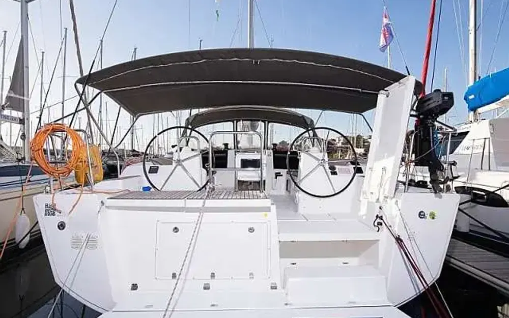 slider 15 Dufour  460 Grand Large