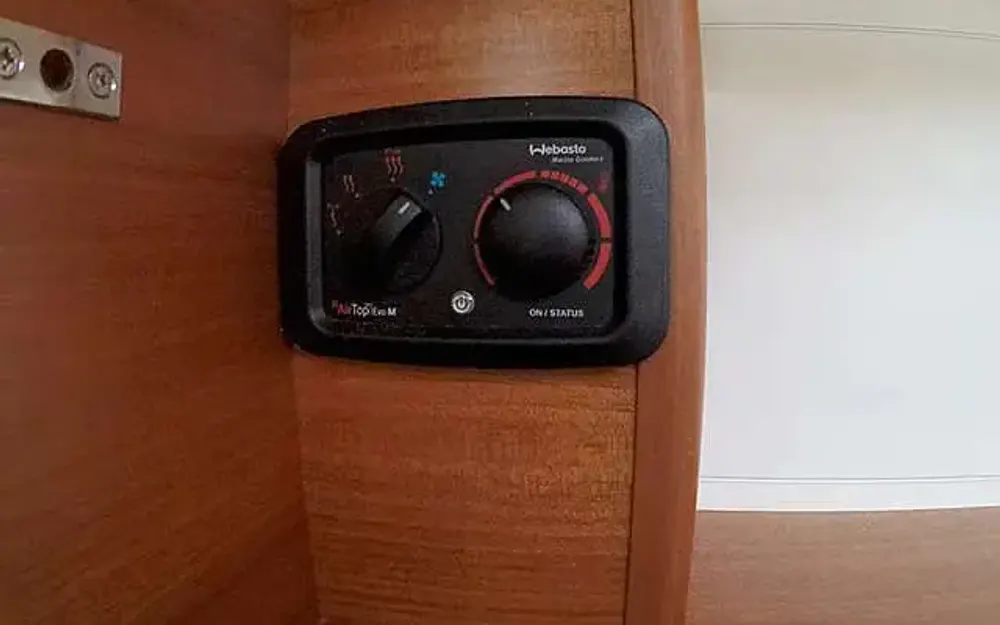 slider 6 Dufour  460 Grand Large