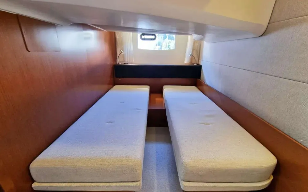 slider 9 Jeanneau Prestige 390 S
