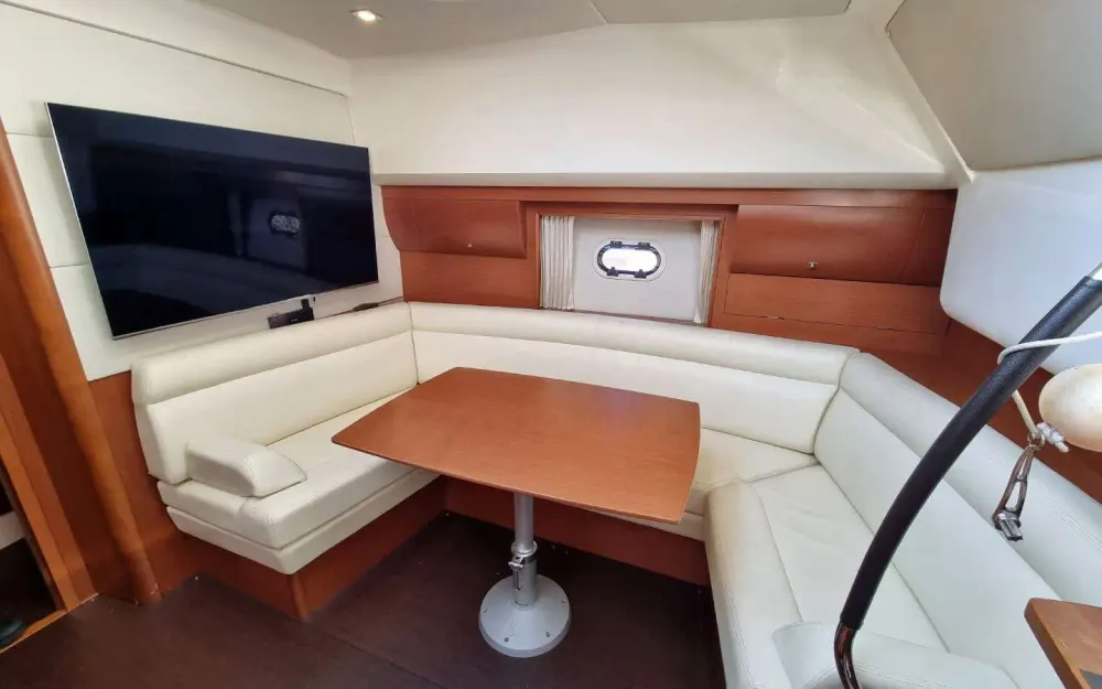 slider 17 Jeanneau Prestige 390 S