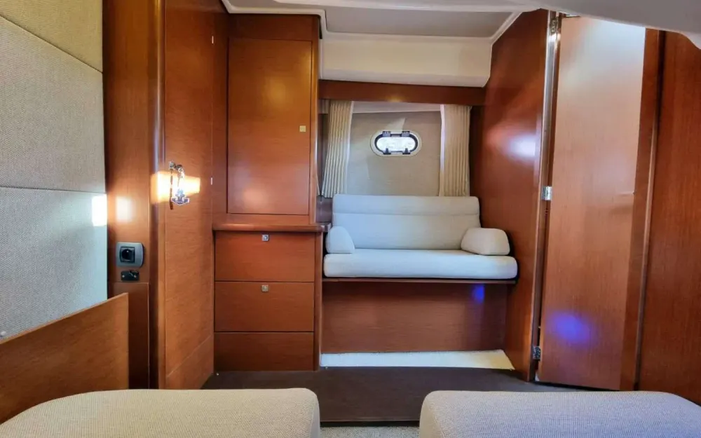 slider 19 Jeanneau Prestige 390 S