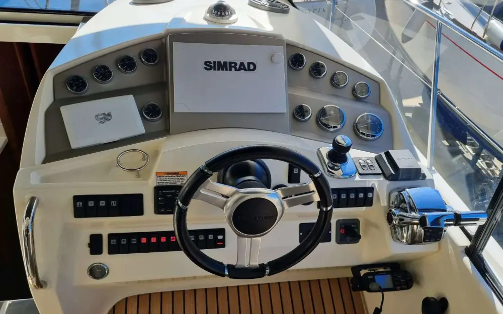 slider 23 Jeanneau Prestige 390 S
