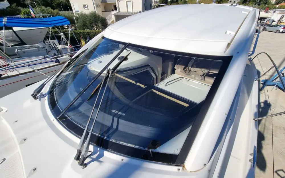 slider 35 Jeanneau Prestige 390 S