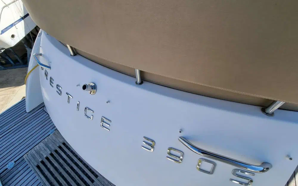 slider 40 Jeanneau Prestige 390