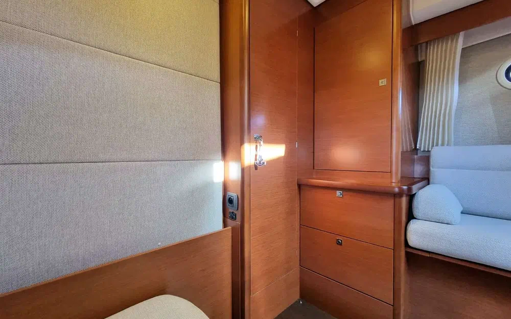 slider 42 Jeanneau Prestige 390